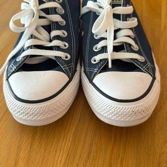 Women’s Converse All Star Classic Navy Sneakers! - Picture 3 of 5